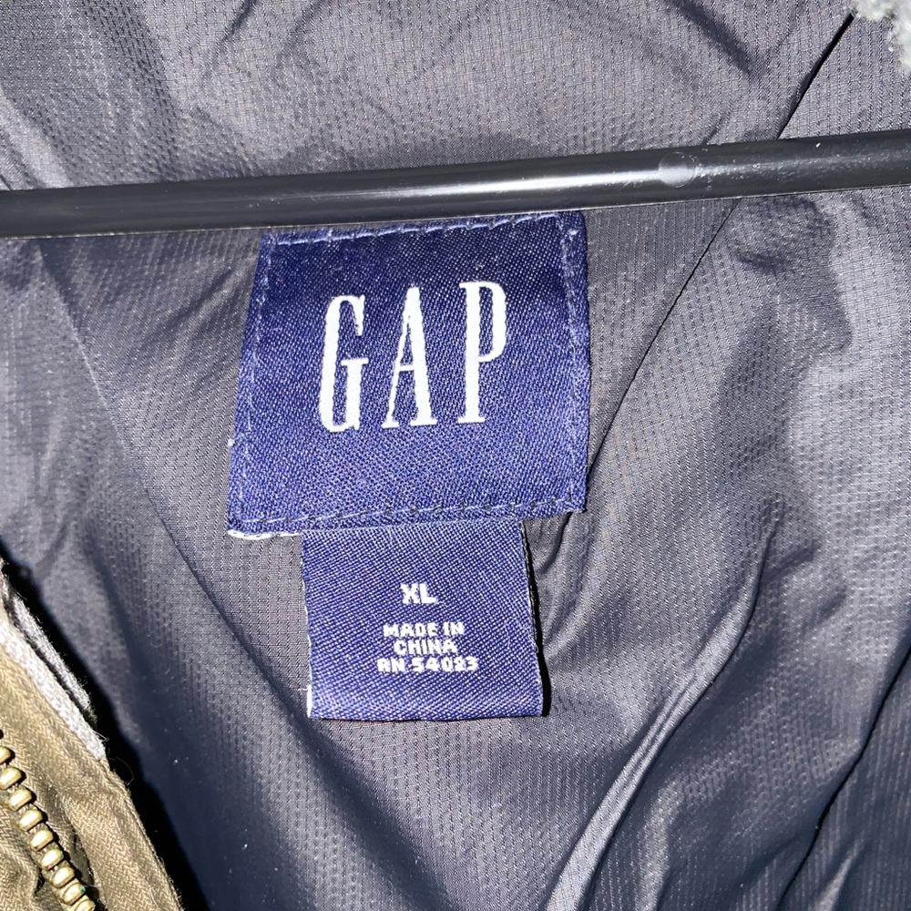 Men’s Gap Jacket - image 2
